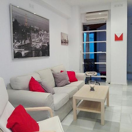 Centrico Apartamento Con Patio Privado Sevilla Exterior foto
